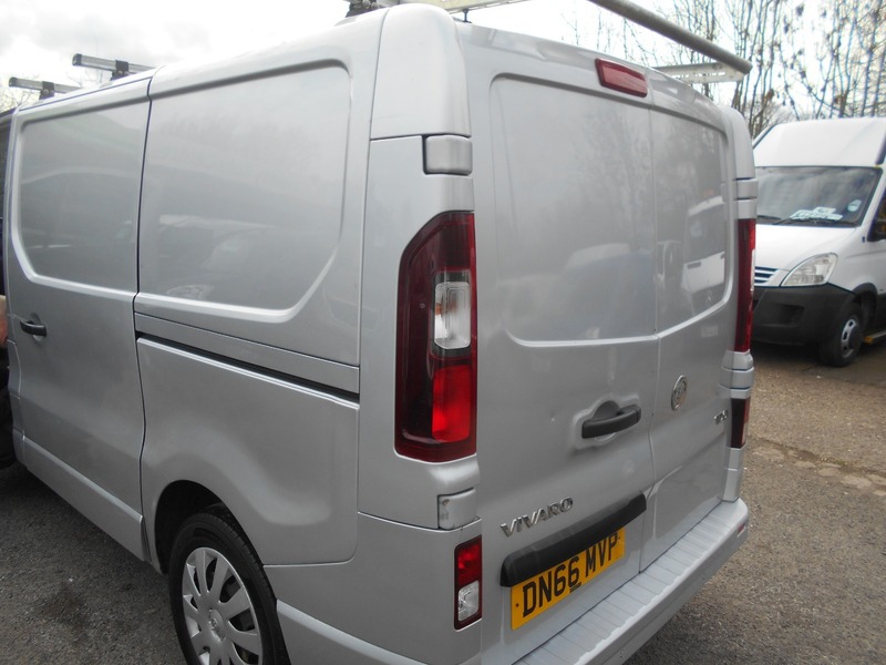 Used Vauxhall Vivaro 2016 for sale - 76029849: Photo 14