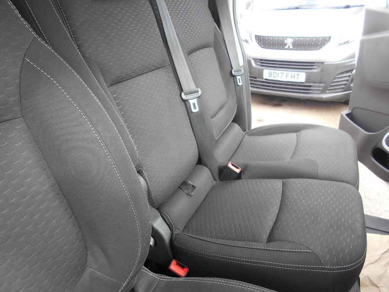 Used Vauxhall Vivaro 2016 for sale - 76029849: Photo 20