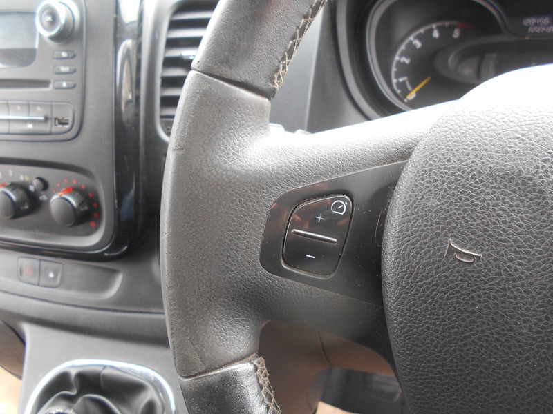 Used Vauxhall Vivaro 2016 for sale - 76029849: Photo 23