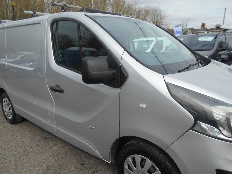 Used Vauxhall Vivaro 2016 for sale - 76029849: Photo 6