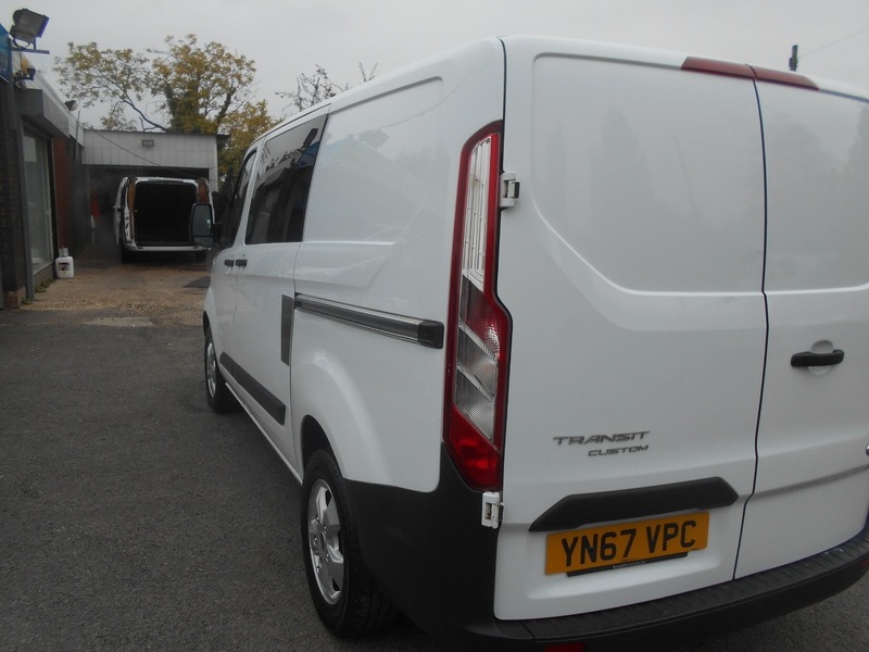 Used Ford Transit Custom 2017 for sale - 76245611: Photo 16