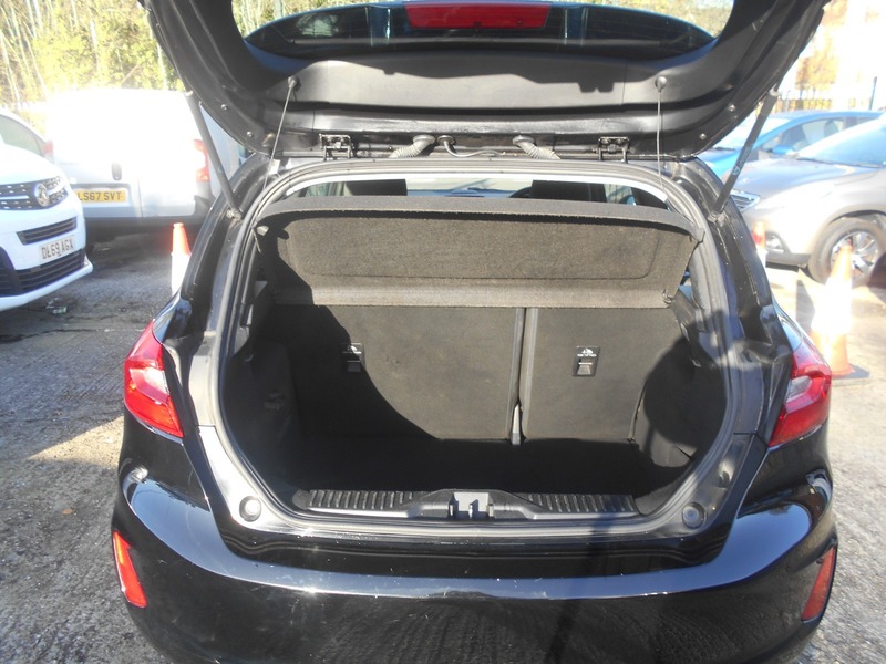 Used Ford Fiesta 2017 for sale - 76605354: Photo 14