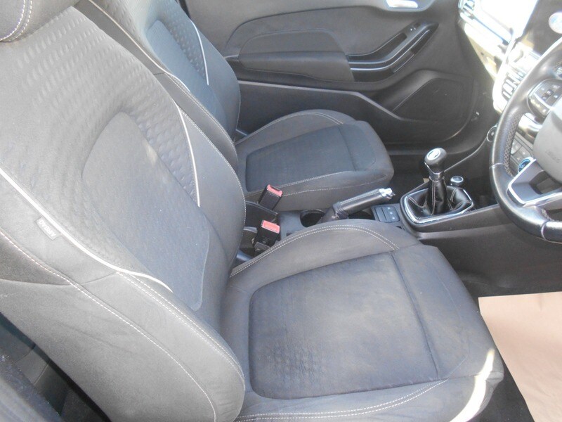 Used Ford Fiesta 2017 for sale - 76605354: Photo 17