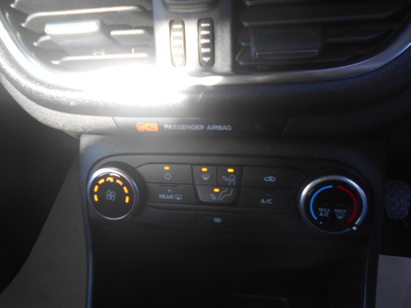 Used Ford Fiesta 2017 for sale - 76605354: Photo 27