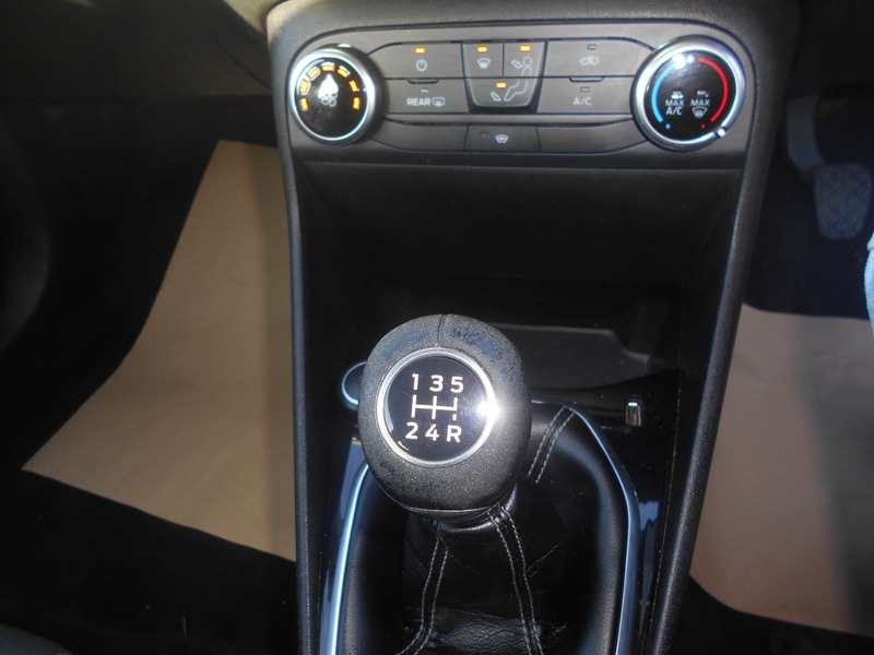 Used Ford Fiesta 2017 for sale - 76605354: Photo 28