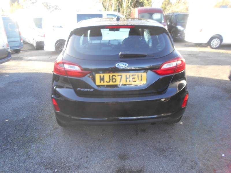 Used Ford Fiesta 2017 for sale - 76605354: Photo 4