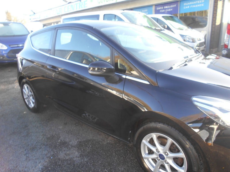 Used Ford Fiesta 2017 for sale - 76605354: Photo 6
