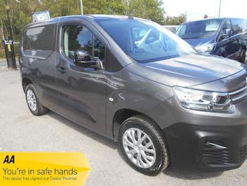 Used Citroen Berlingo 2021 for sale - 79629857: Photo