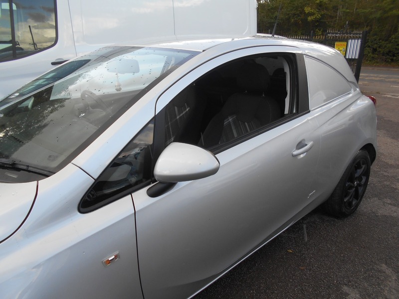 Used Vauxhall Corsa Van 2015 for sale - 76019145: Photo 10