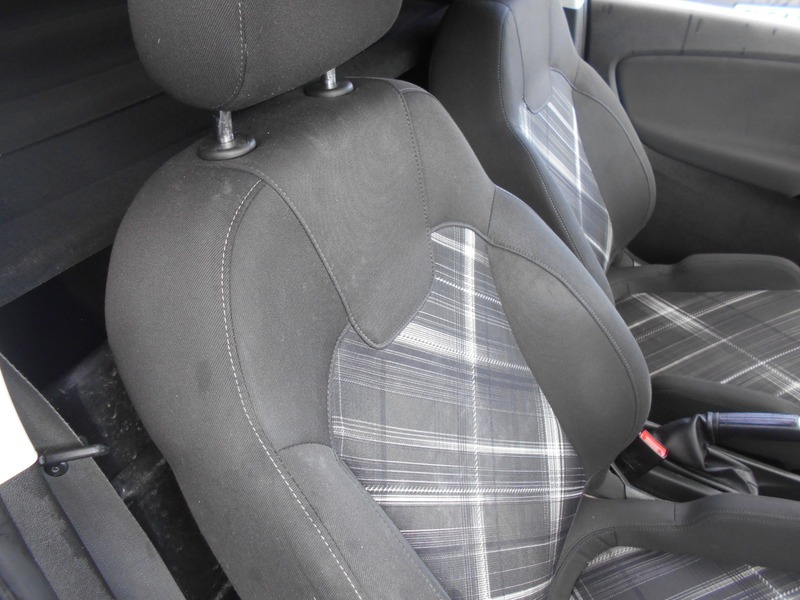 Used Vauxhall Corsa Van 2015 for sale - 76019145: Photo 16