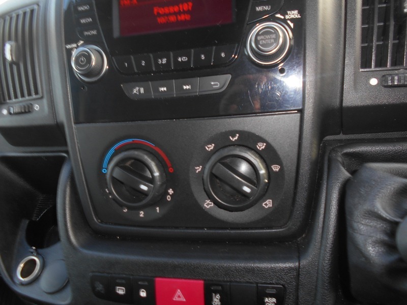 Used Peugeot Boxer 2015 for sale - 76643100: Photo 37