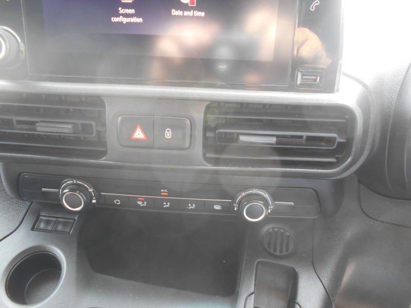 Vehicle 33