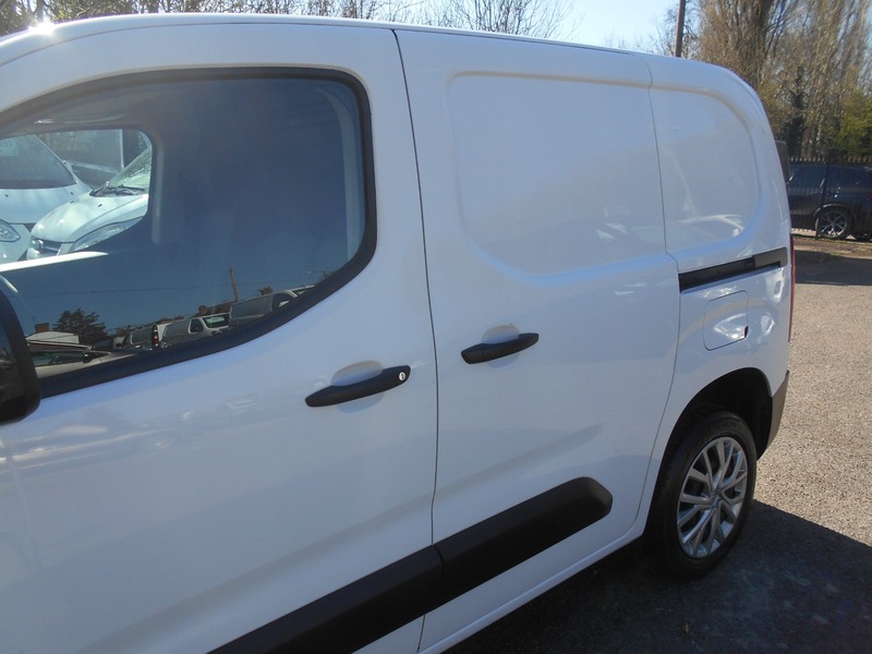 Used Citroen Berlingo 2022 for sale - 76962911: Photo 12