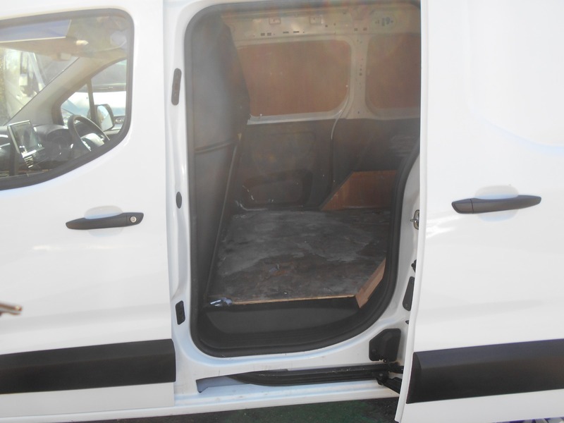 Used Citroen Berlingo 2022 for sale - 76962911: Photo 13