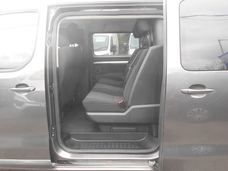 Used Vauxhall Vivaro 2019 for sale - 78140871: Photo 16