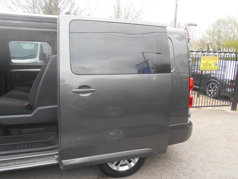 Used Vauxhall Vivaro 2019 for sale - 78140871: Photo 17