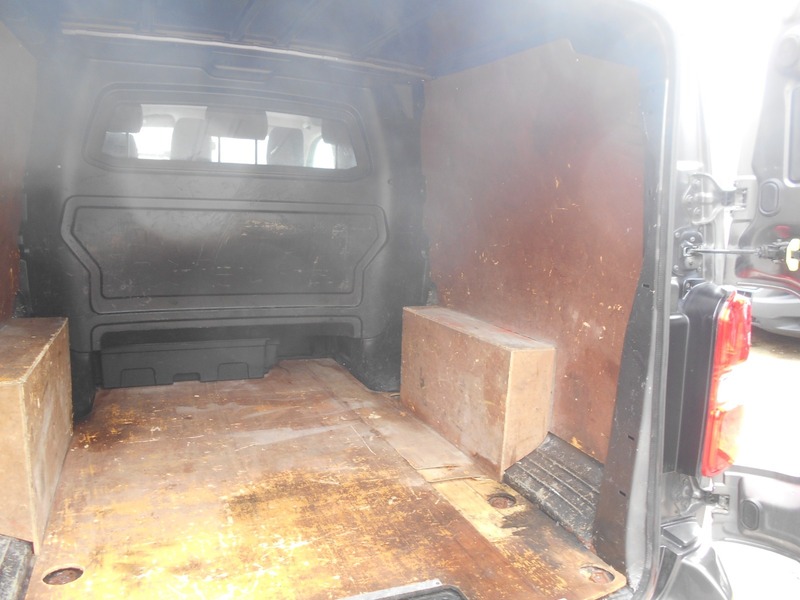 Used Vauxhall Vivaro 2019 for sale - 78140871: Photo 21