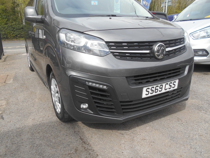 Used Vauxhall Vivaro 2019 for sale - 78140871: Photo 5
