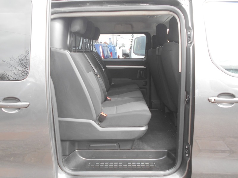 Used Vauxhall Vivaro 2019 for sale - 78140871: Photo 9