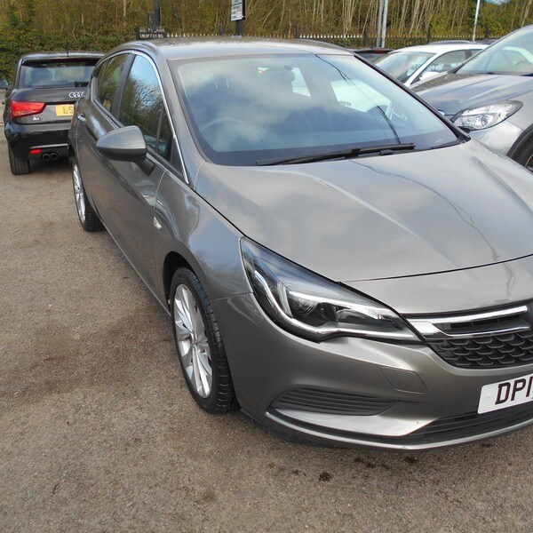 Used Vauxhall Astra 2016 for sale - 76029797: Photo 2
