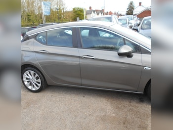 Used Vauxhall Astra 2016 for sale - 76029797: Photo 4