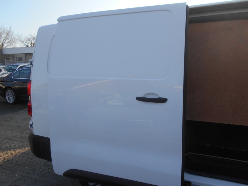 Used Citroen Dispatch 2017 for sale - 77990301: Photo 10