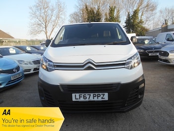 Used Citroen Dispatch 2017 for sale - 77990301: Photo