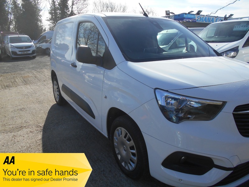 Used Vauxhall Combo 2020 for sale - 77921021: Photo 2