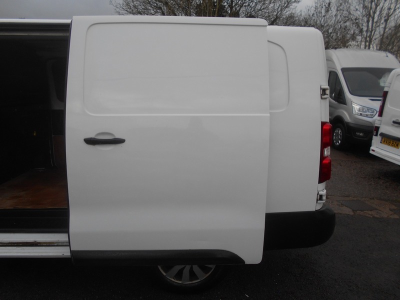 Used Peugeot Expert 2018 for sale - 77189021: Photo 16