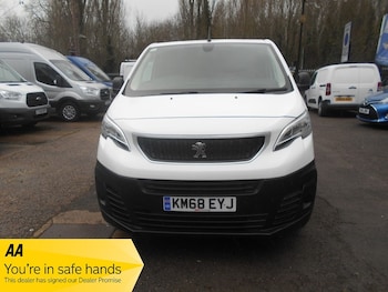 Used Peugeot Expert 2018 for sale - 77189021: Photo