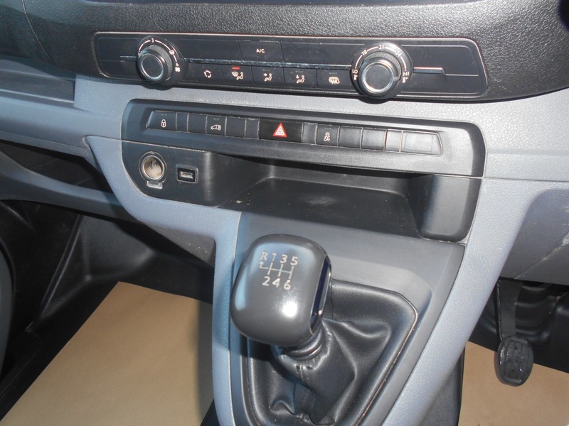 Used Peugeot Expert 2018 for sale - 77189021: Photo 34