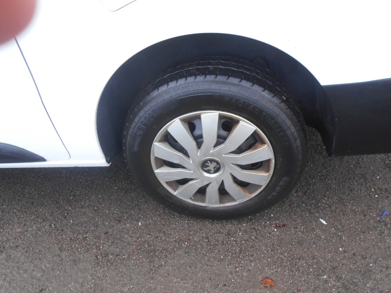 Used Peugeot Expert 2018 for sale - 77189021: Photo 38