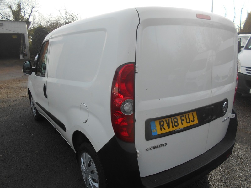 Used Vauxhall Combo 2018 for sale - 76029975: Photo 12