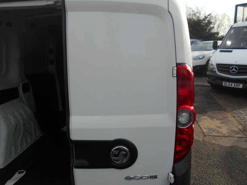 Used Vauxhall Combo 2018 for sale - 76029975: Photo 14