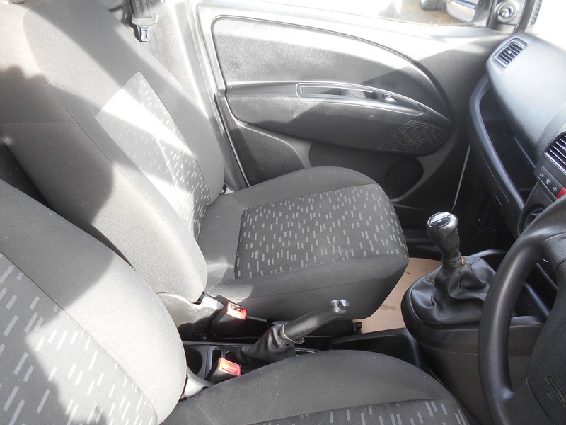 Used Vauxhall Combo 2018 for sale - 76029975: Photo 19