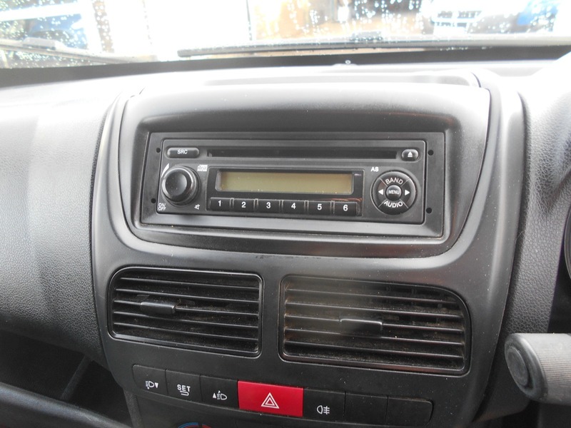 Used Vauxhall Combo 2018 for sale - 76029975: Photo 21