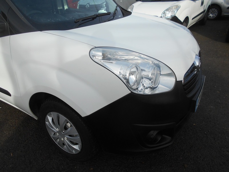 Used Vauxhall Combo 2018 for sale - 76029975: Photo 5