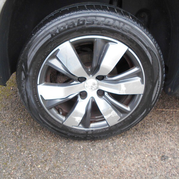 Used Peugeot 2008 2015 for sale - 76029957: Photo 19