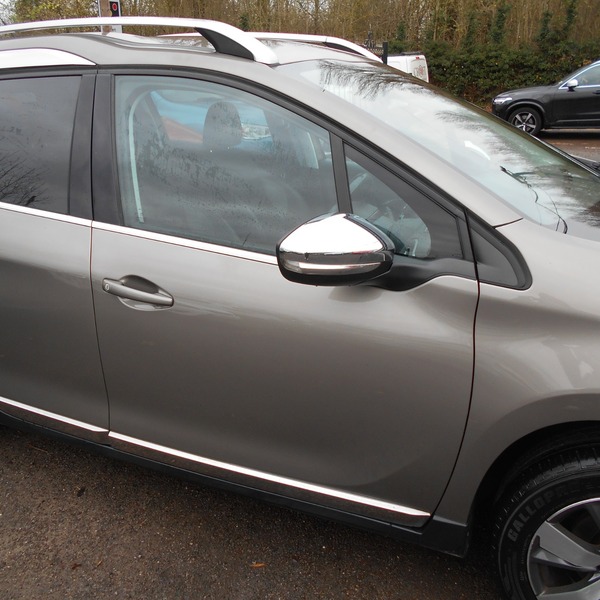 Used Peugeot 2008 2015 for sale - 76029957: Photo 3
