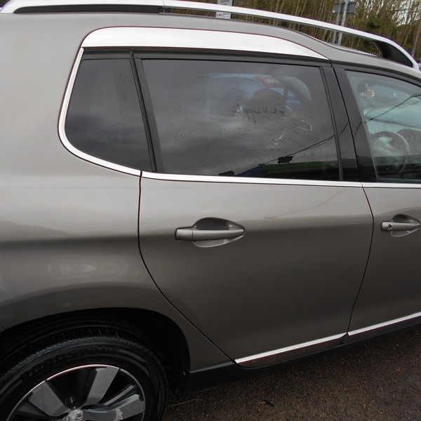 Used Peugeot 2008 2015 for sale - 76029957: Photo 5