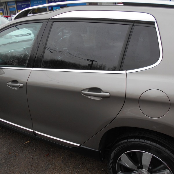 Used Peugeot 2008 2015 for sale - 76029957: Photo 8