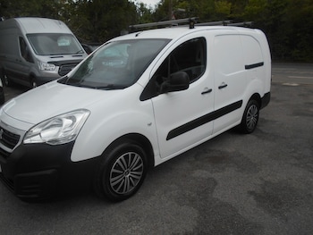 Used Peugeot Partner 2017 for sale - 75911816: Photo