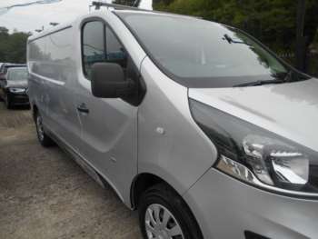 Used Vauxhall Vivaro 2017 for sale - 68075910: Photo