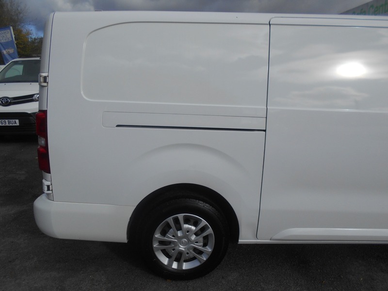 Used Vauxhall Vivaro 2019 for sale - 76386973: Photo 10