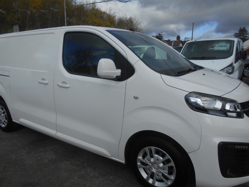 Used Vauxhall Vivaro 2019 for sale - 76386973: Photo 6