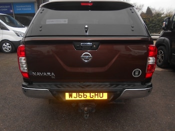 Used Nissan Navara 2016 for sale - 77038646: Photo