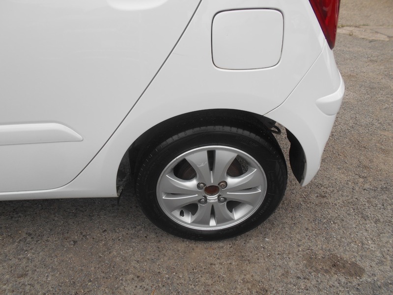 Used Hyundai i10 2014 for sale - 78182316: Photo 37