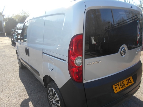 Used Vauxhall Combo 2016 for sale - 74238335: Photo 18