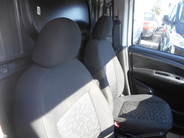 Used Vauxhall Combo 2016 for sale - 74238335: Photo 23
