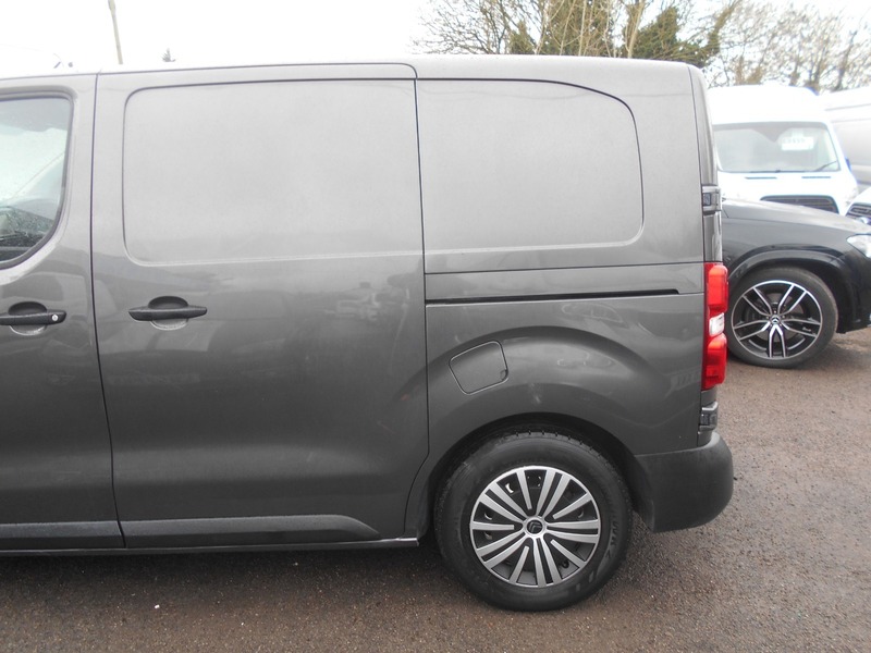 Used Citroen Dispatch 2017 for sale - 77547949: Photo 15